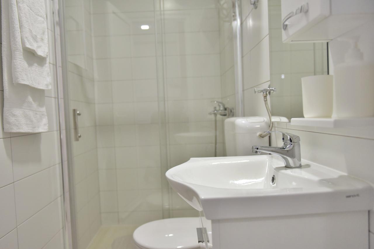 Apartments Valentina - Free Parking Mostar Extérieur photo